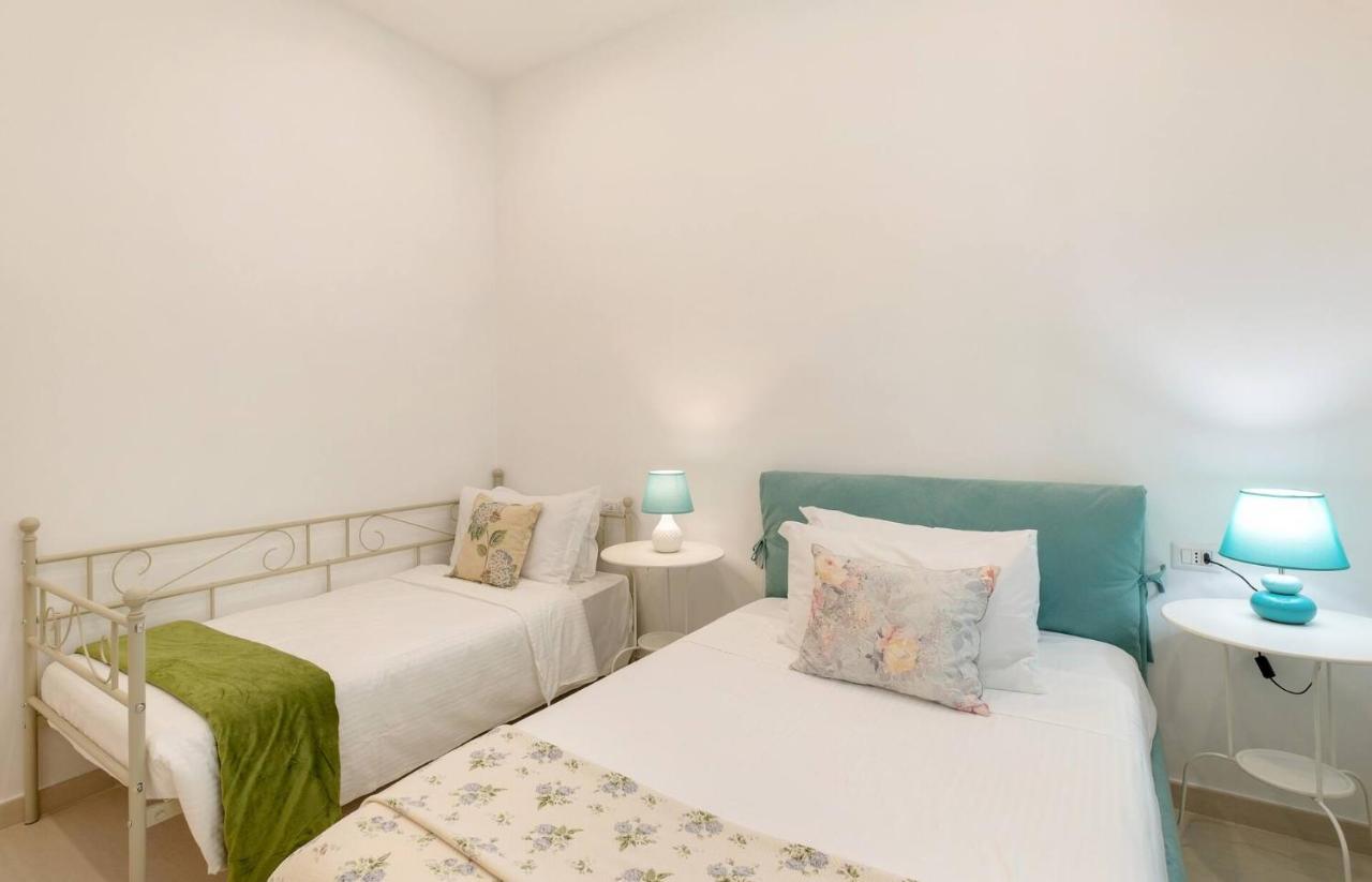 Iflat Lovely And Bright 2 Bed Flat Near Termini Rome Exterior photo
